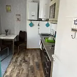 Szarkafeszek Кестхей