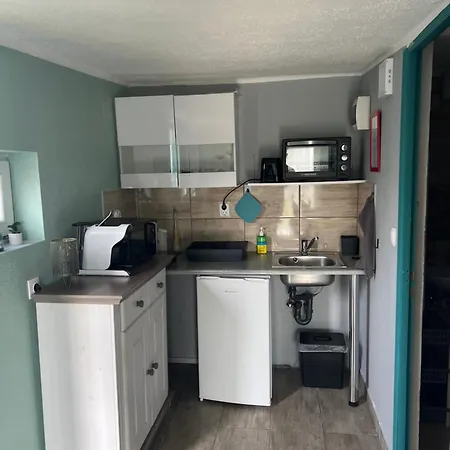 Szarkafeszek Гостевой дом