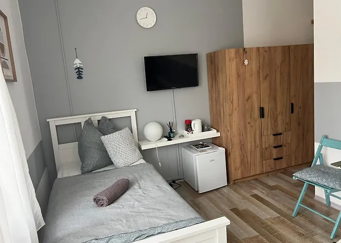 招待所 Szarkafeszek 凯斯特海伊